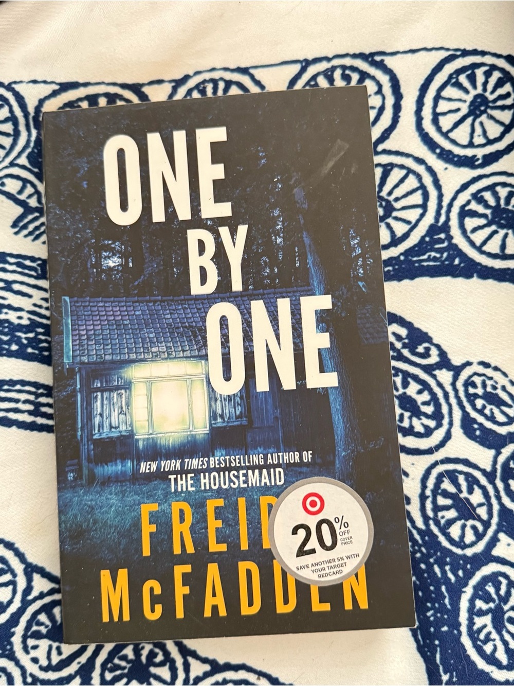 Frieda McFadden books